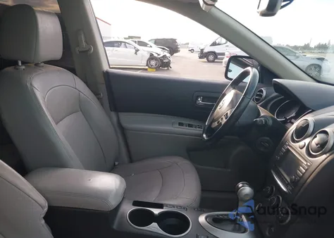 2013 Nissan Rogue Sv W/Sl Pkg z USA, uszkodzony, nr VIN JN8AS5MT8DW006913